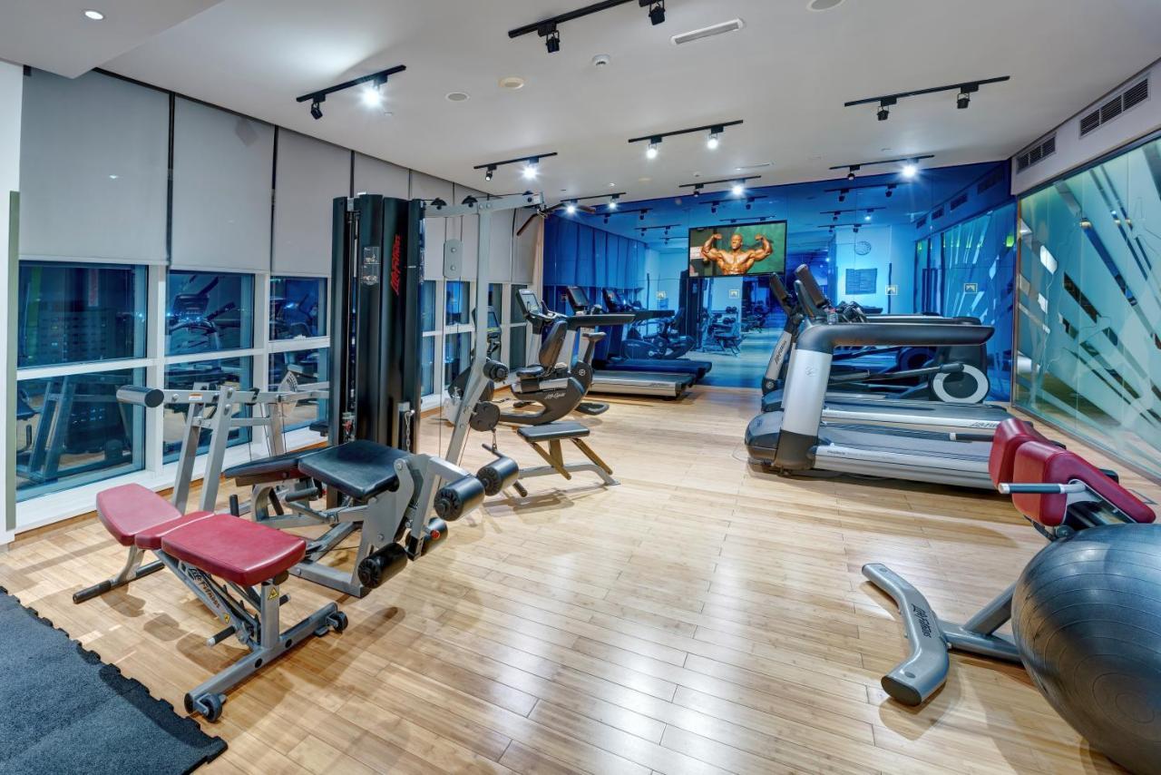 The Act Hotel Σάρτζα Εξωτερικό φωτογραφία The gym at the hotel