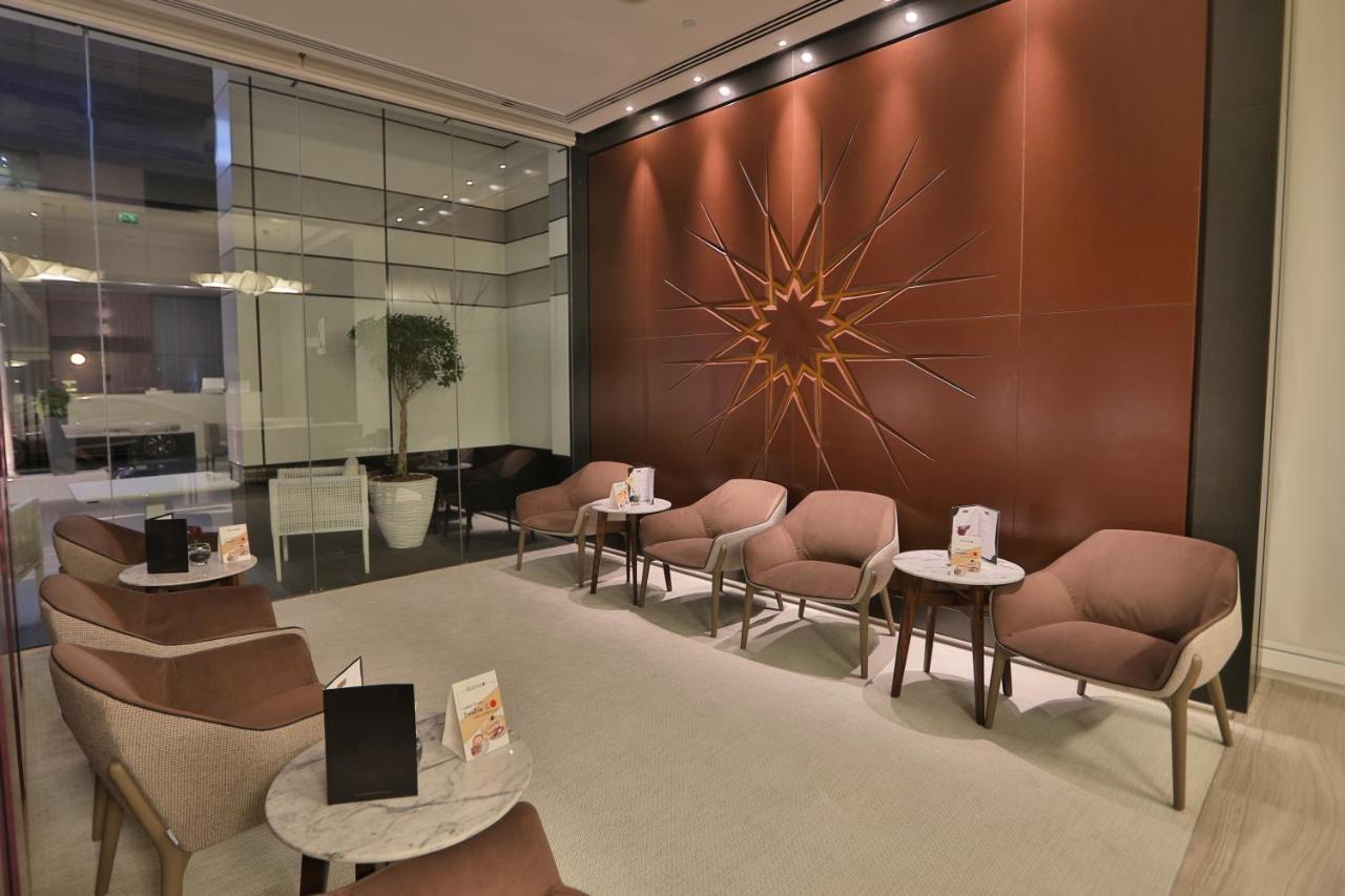The Act Hotel Σάρτζα Εσωτερικό φωτογραφία The lounge at the airport