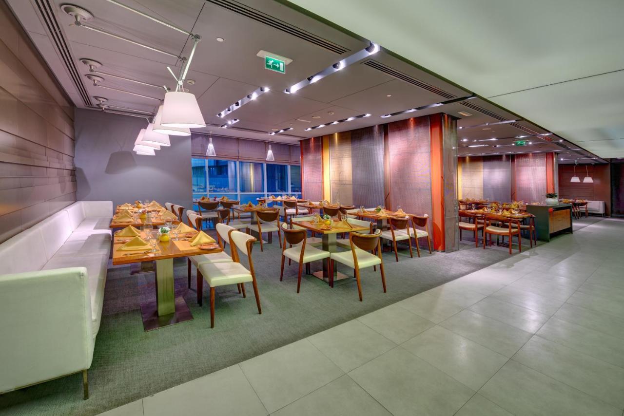 The Act Hotel Σάρτζα Εξωτερικό φωτογραφία The restaurant