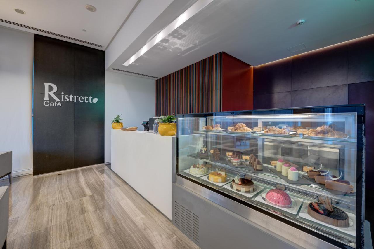 The Act Hotel Σάρτζα Εξωτερικό φωτογραφία Ristretto Cafe
